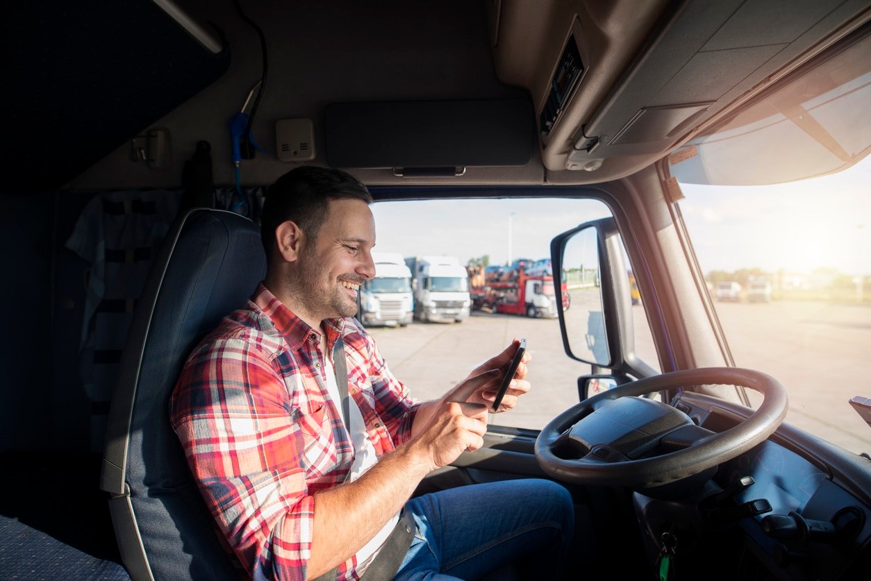 Top Trucking Podcasts You Should Follow While Starting Your Career